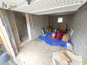 Photo 25- click for photo gallery